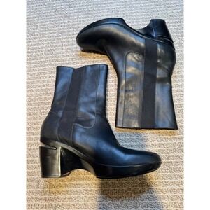 Cole Haan Nike Air Black Leather Ankle Boots Block Heel Elastic Goring Womens